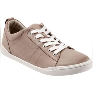 Softwalk Athens Taupe Size 9 Wide